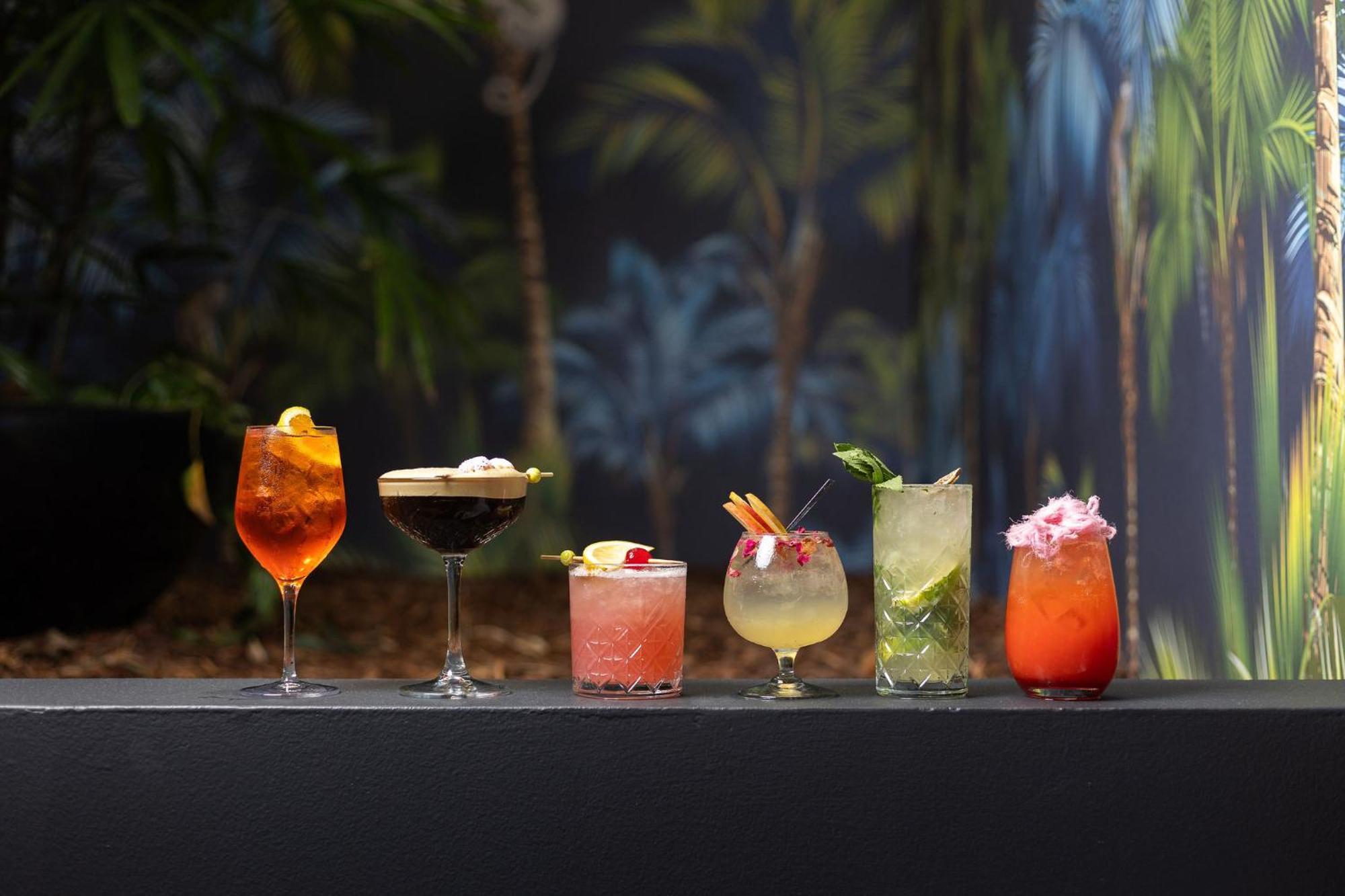 堪培拉皇冠假日酒店 外观 照片